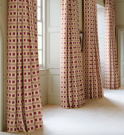 Ikat Striper Paxton James Hare Sengegavl Headboard Red Gold Curtains